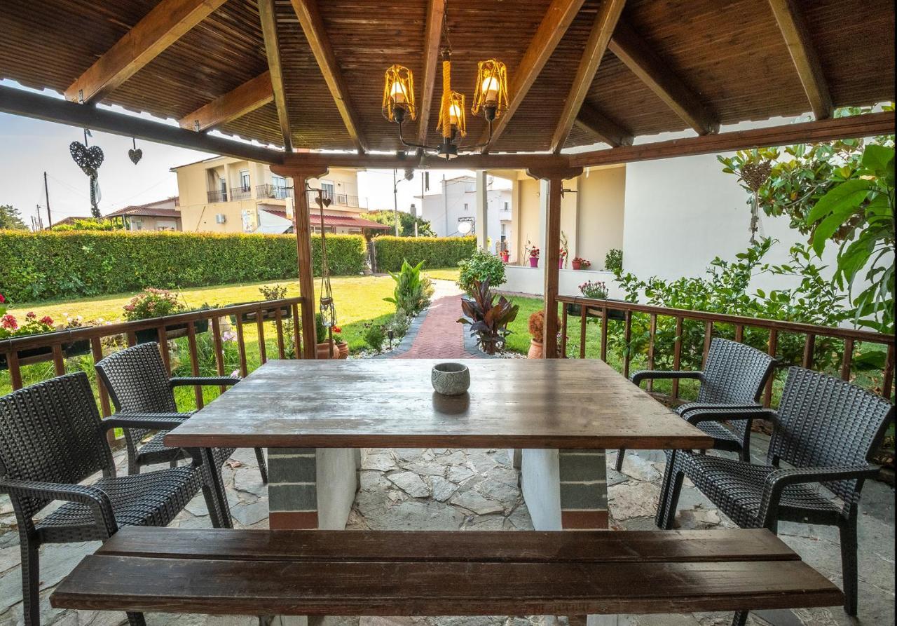 Hara Apartments Hriszúpoli Kültér fotó